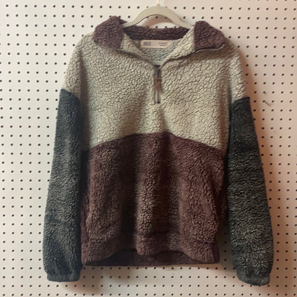 BKE purple/ tan/ and grey Sherpa sweater